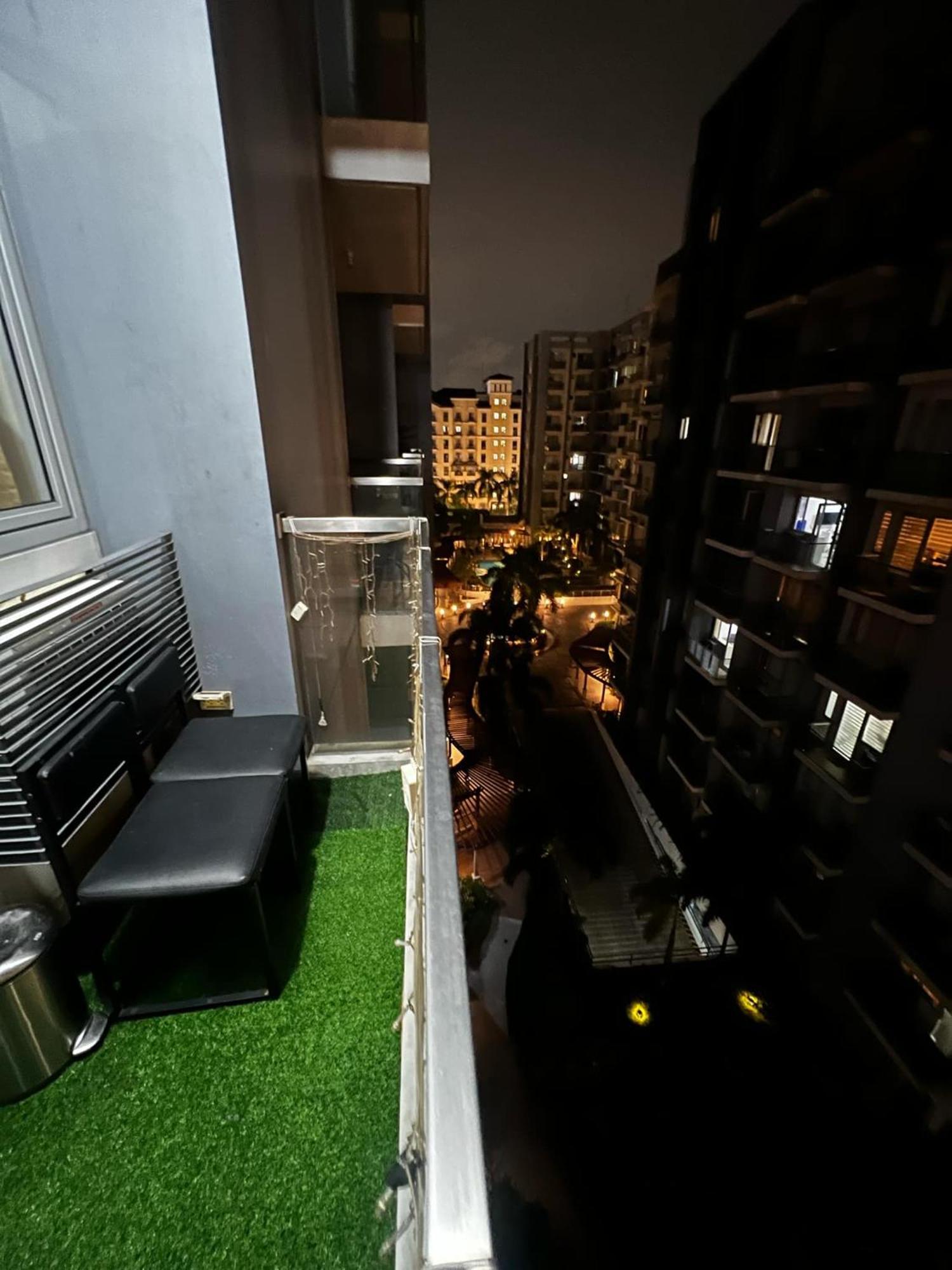 One Palm Tree Villas Condominium - Studio 7Th Fl With Balcony - Across Terminal 3 Airport Pasay Exterior foto